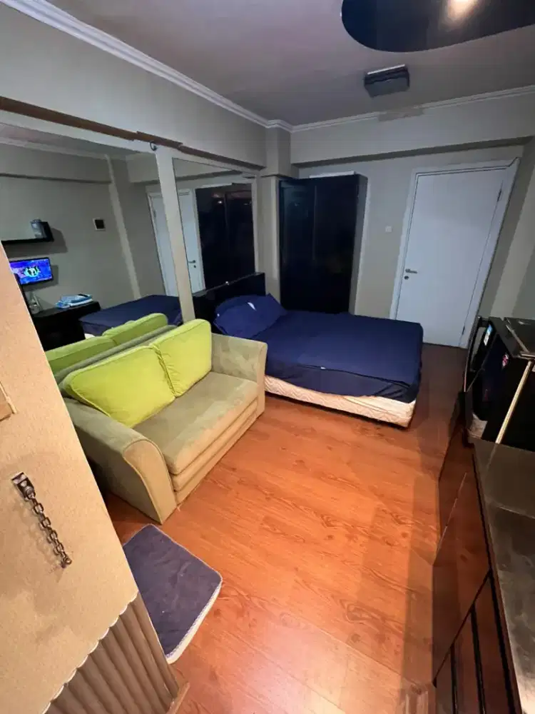 sewa  harian & transit apartemen green Pramuka city Jakarta pusat