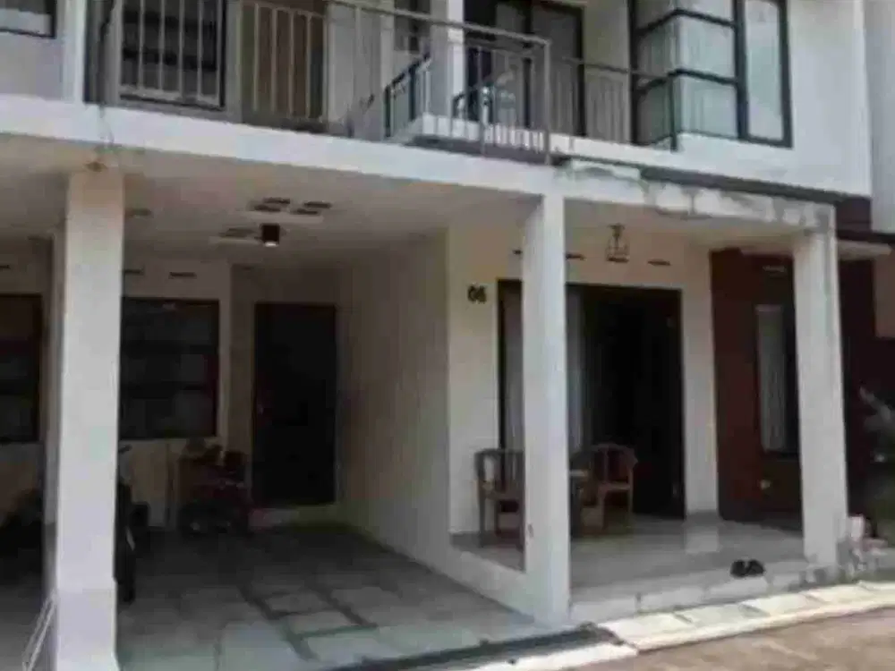 Jual Rumah Siap Huni (Second) 2 Lantai Di Arcamanik Antapani Kota Bandung, Murah Dijual