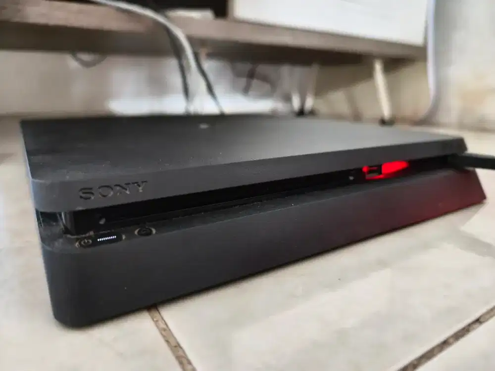 Playstation 4 PS4 500GB Kondisi Terawat