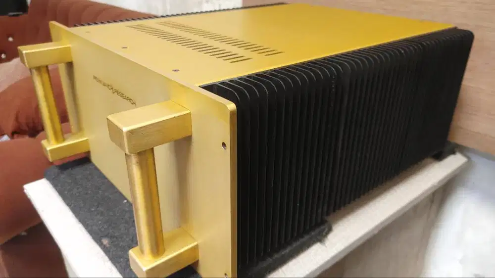 Power Amplifier Jeff Rowland Model 5