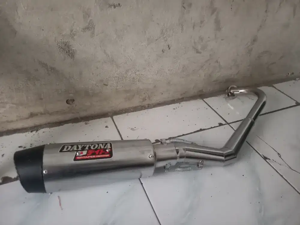 Knalpot daytona & shock tabung KITACO