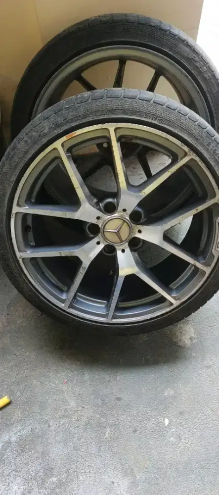 Dijual velg AMG oem 18