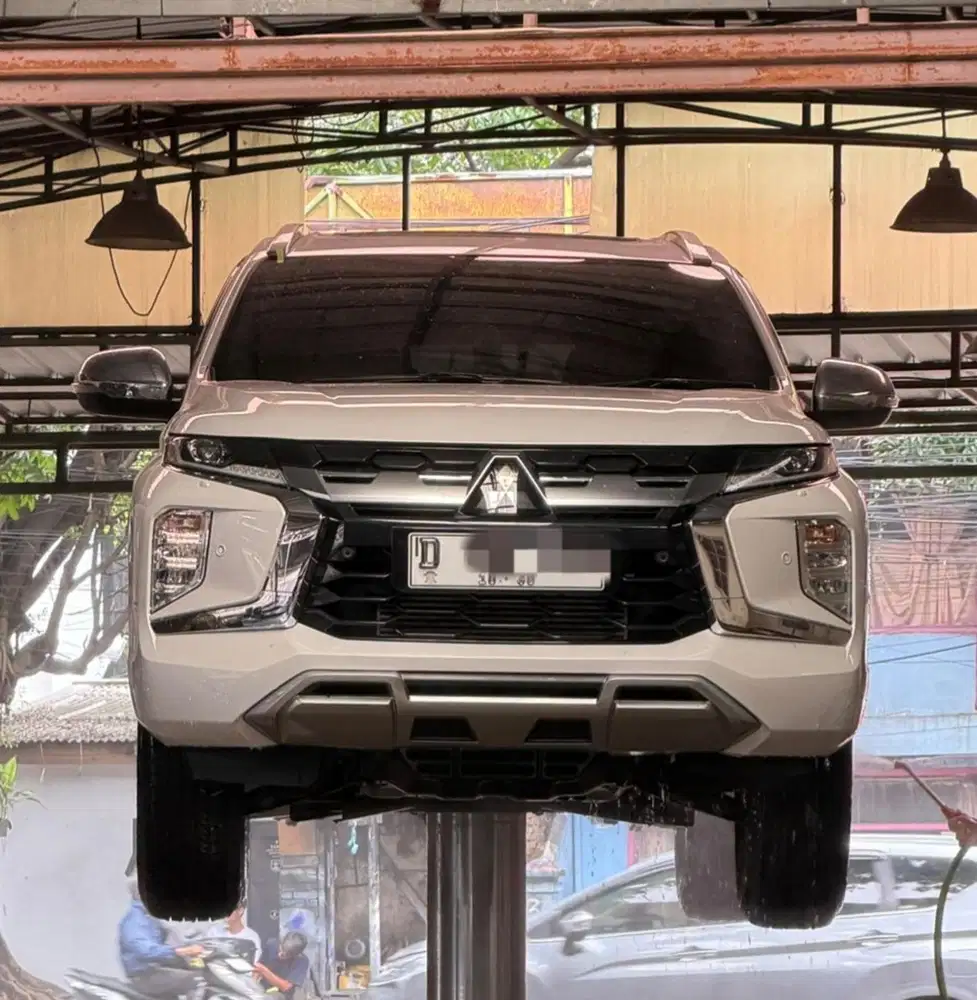 Pajero Dakar 2025 Putih Km13rb 1 Tangan Full Original