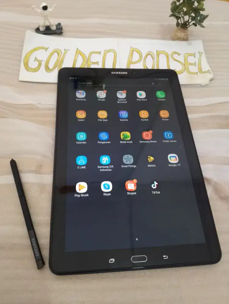 Samsung Tab A 10+Spen Sim+4G(32Gb/Ram2Gb)Perfect.Golden Ponsel