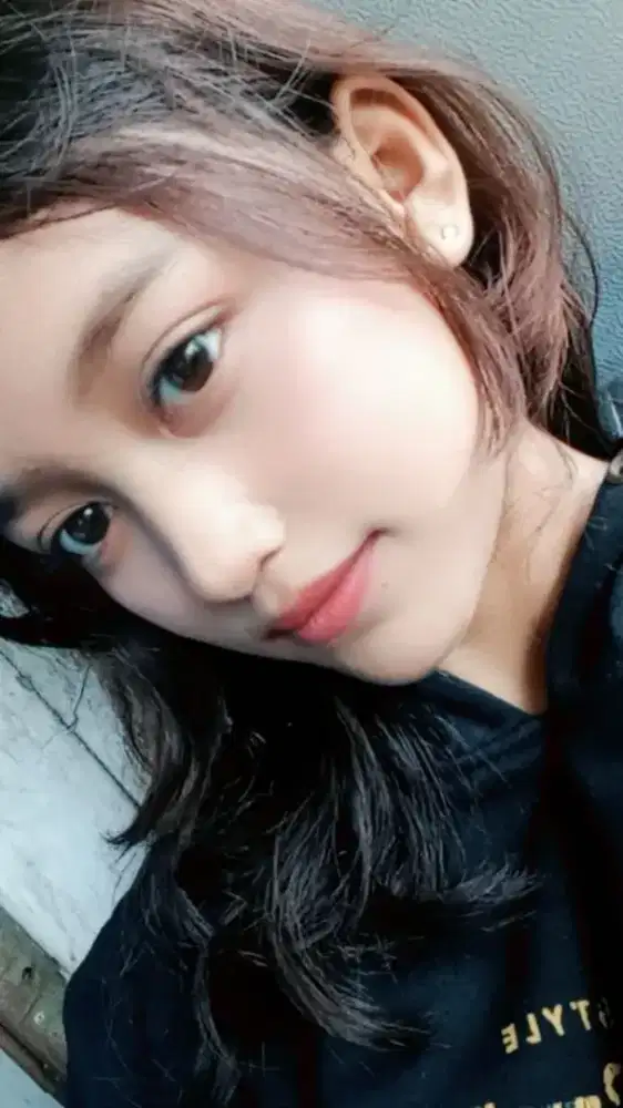 Cari kerjaan yg halal aja