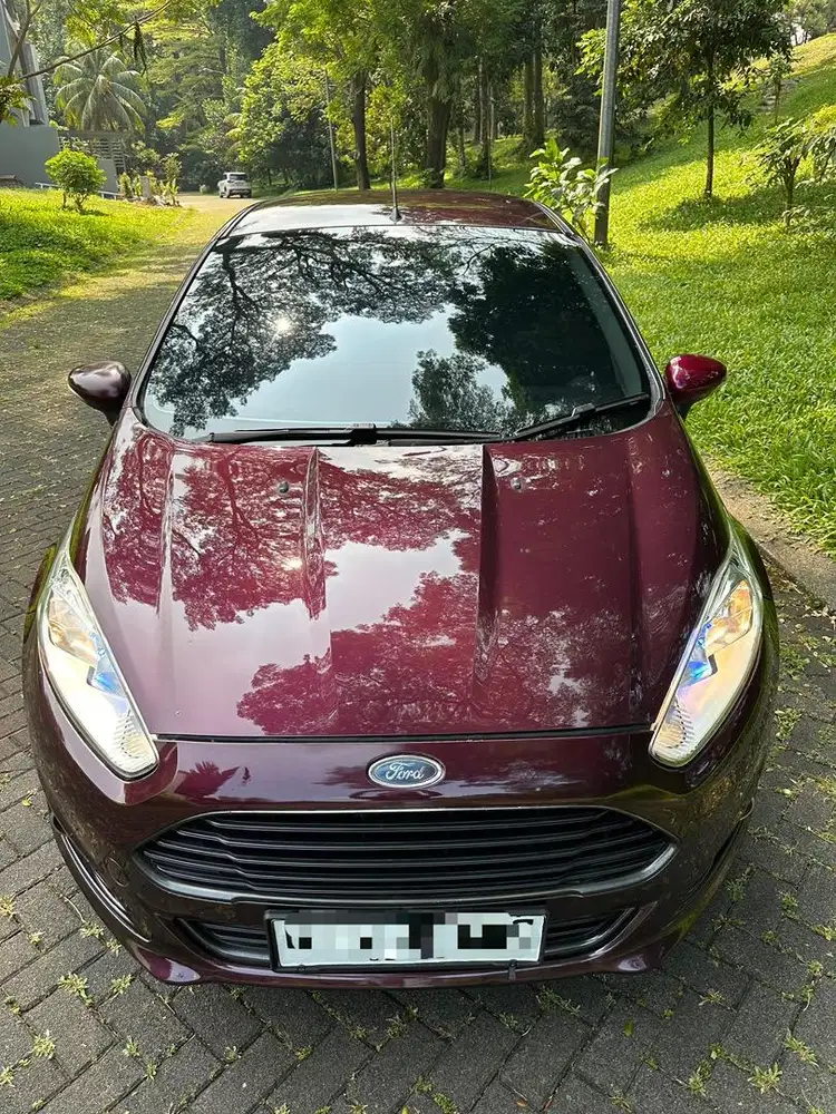Dijual Ford Fiesta 2014 at abu 1500 sport s murah bekas bu facelift
