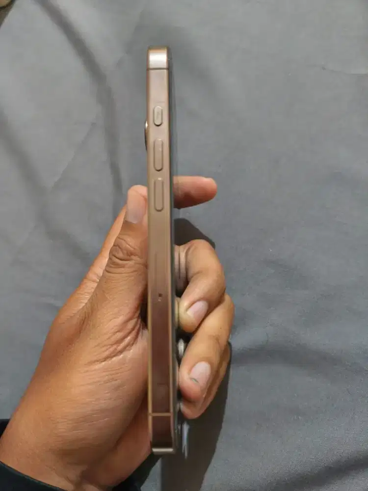 Iphone 16pro 128 ibox