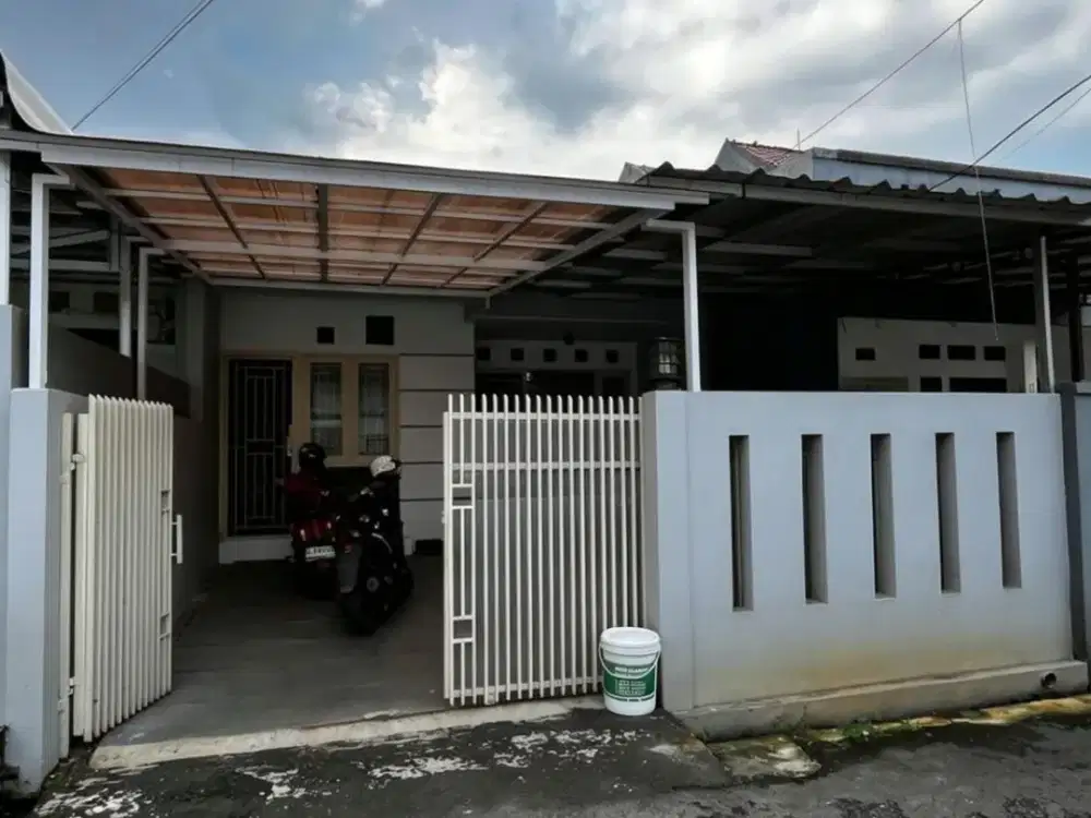 Jual RUMAH Murah 1,2M Belakang Griya Arcamanik Bangunan SIAP HUNI