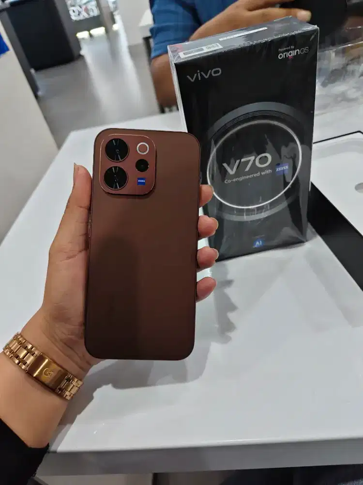 PROMO CICILAN VIVO V70