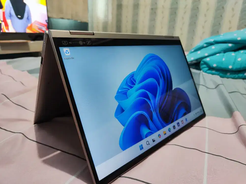 Lenovo Yoga C740-14IML
