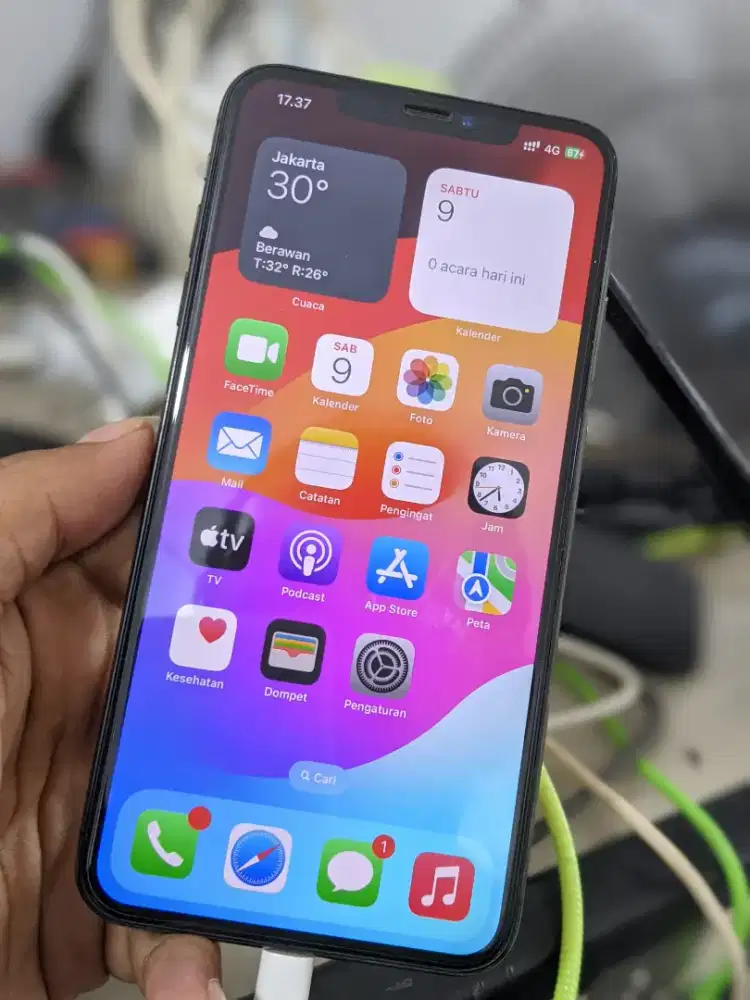 iPhone Xs Max 64GB Dual SIM esmi Permanen Tukar Tambah Android