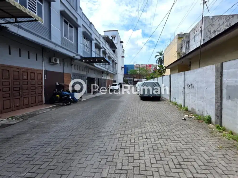 DIJUAL RUKO SIAP HUNI JALAN BRIGJEND ZEIN HAMID KOMPLEK KATAMSO VISTA - DEPAN MAJU BERSAMA MEDAN JOHOR (hendy)