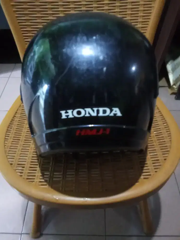 Helm Honda pemakaian pribadi dari baru