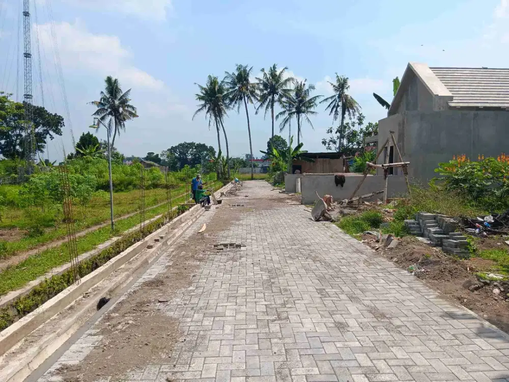 Rumah murah dekat SMP Negeri 1, Pusat perkotaan Seyegan, lingkungan hijau