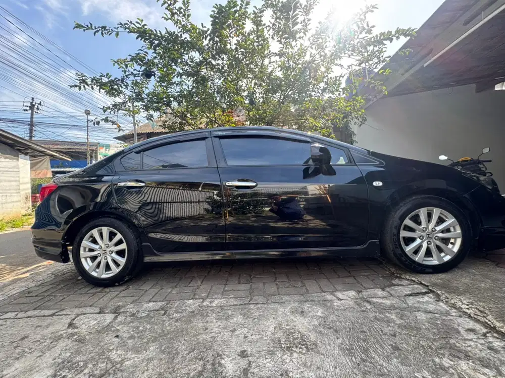 Honda Civic 2012 Bensin