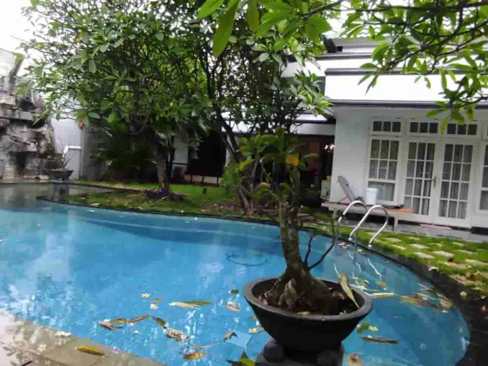 rumah. asri. 1 lantai
