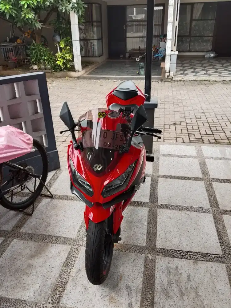 Ninja R 250 cc tahun 2016