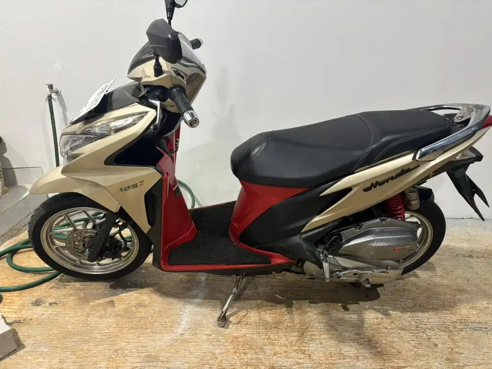 Jual vario 125 KZR