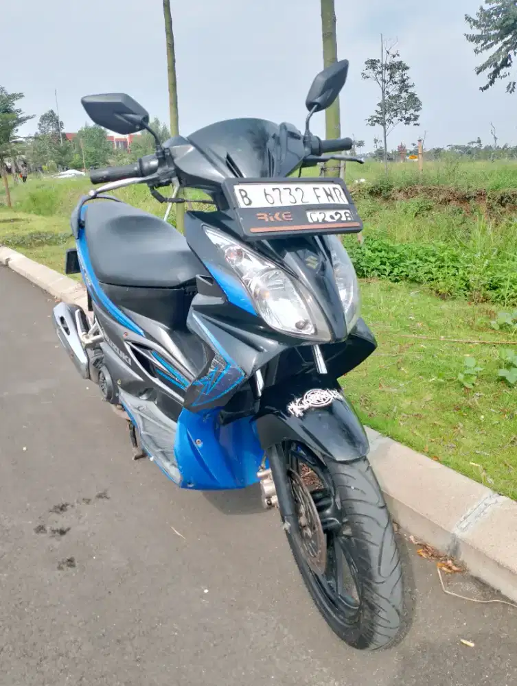Motor Suzuki Skywave 125