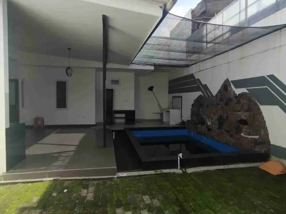 Dijual rumah 2 lantai bebas banjir di pondok kopi Jakarta timur