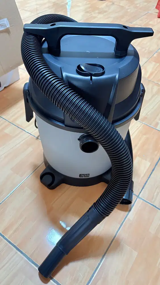 Vacuum Cleaner Wet & Dry