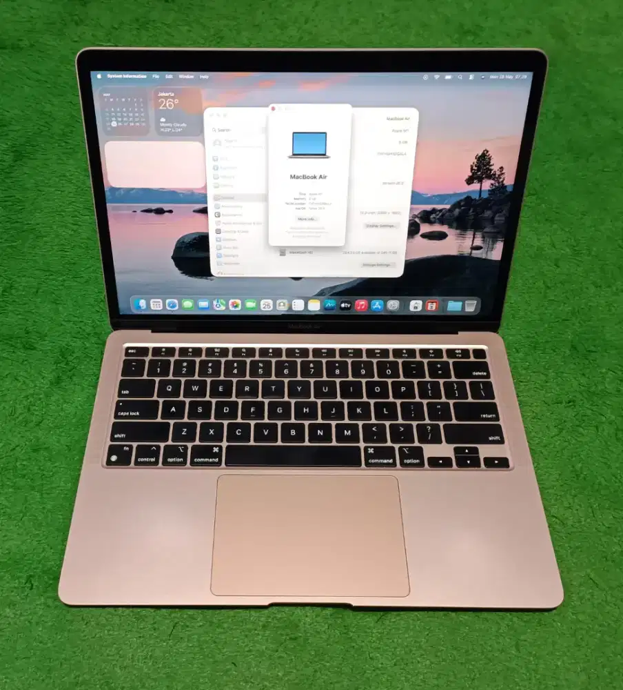Apple Macbook Air M1 2020 M1 8/256 Rose Gold Mulus Murah