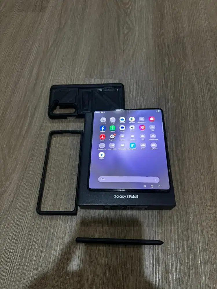 Samsung Z fold 5 5G sein ram 12/512gb lengkap black