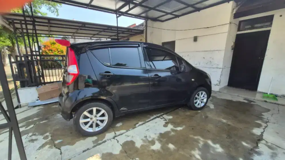Dijual suzuki splas 2010 manual