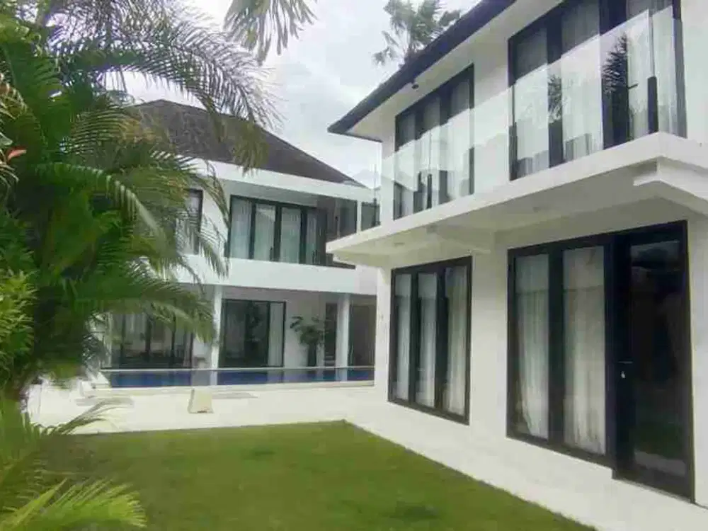 Dijual villa canggu berawa Bali modern tropical style
