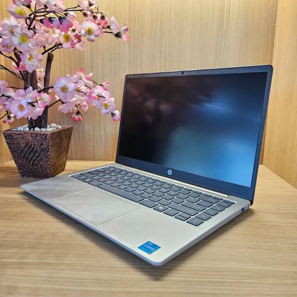 Laptop HP 14-ep0260TU ep0261TU Intel Core i3 1315U 8GB 512GB SSD