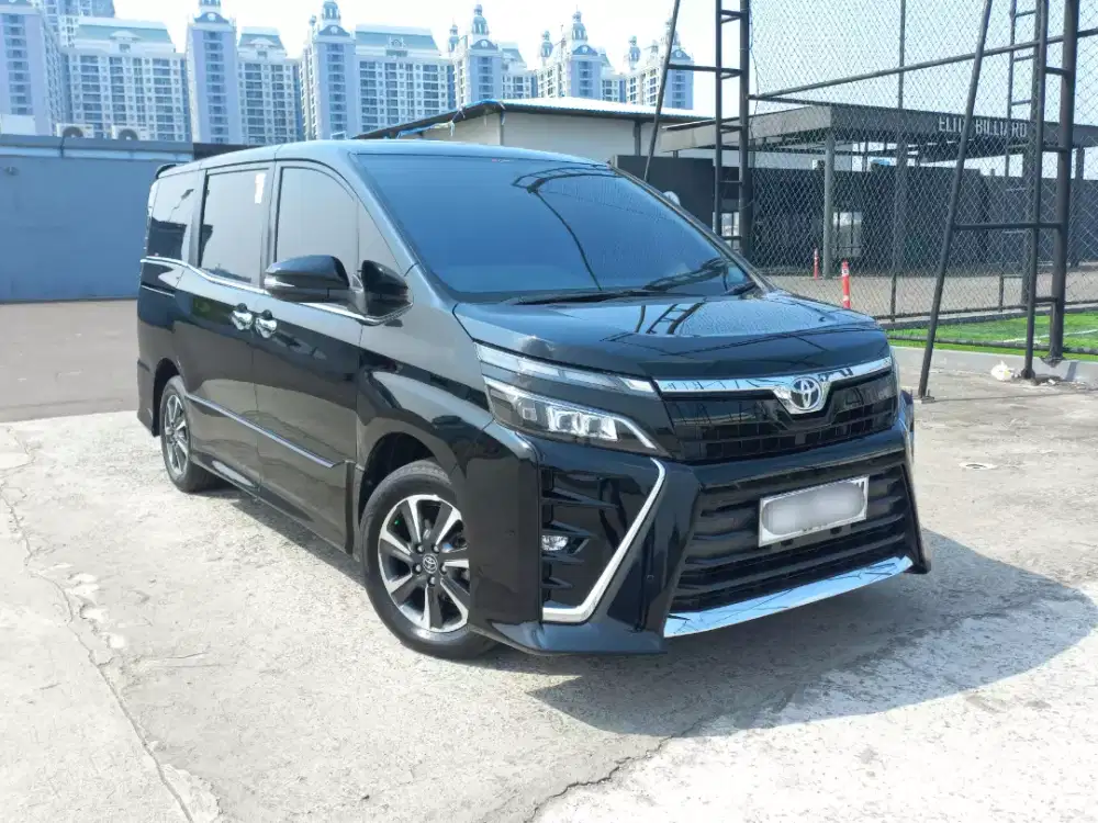ANTIK ORISINIL | TOYOTA VOXY 2020 PAKAI 2021