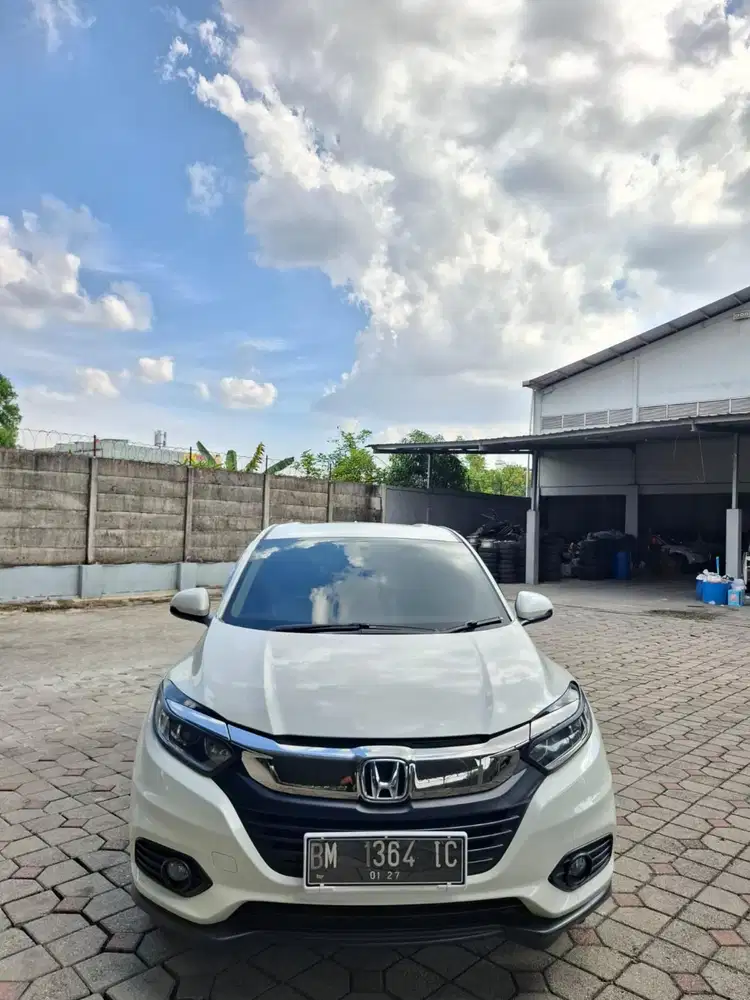 HRV 2021 S tampilan prestige matic. Km 87rb