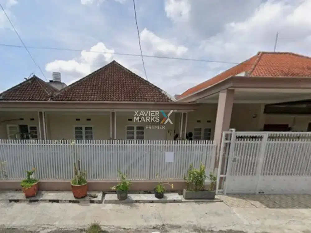 Dijual Rumah Asri Dekat Mall dan Sekolah di Kasin Klojen Malang