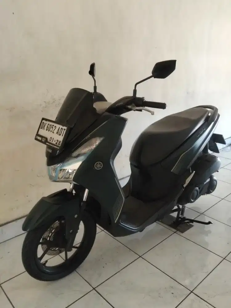 DP 1,5 JT/ BUNGA MENURUN 2% / YAMAHA LEXI 125 TAHUN 2023