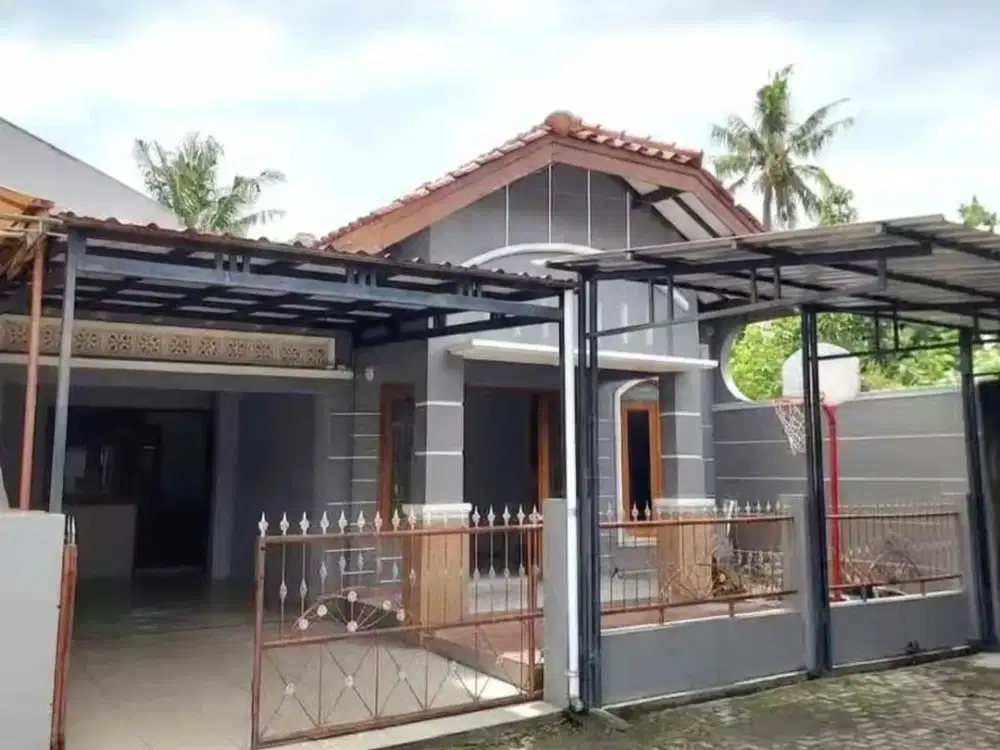Dijual rumah posisi HOOK lokasi sangat strategis purwomartani sleman yogyakarta