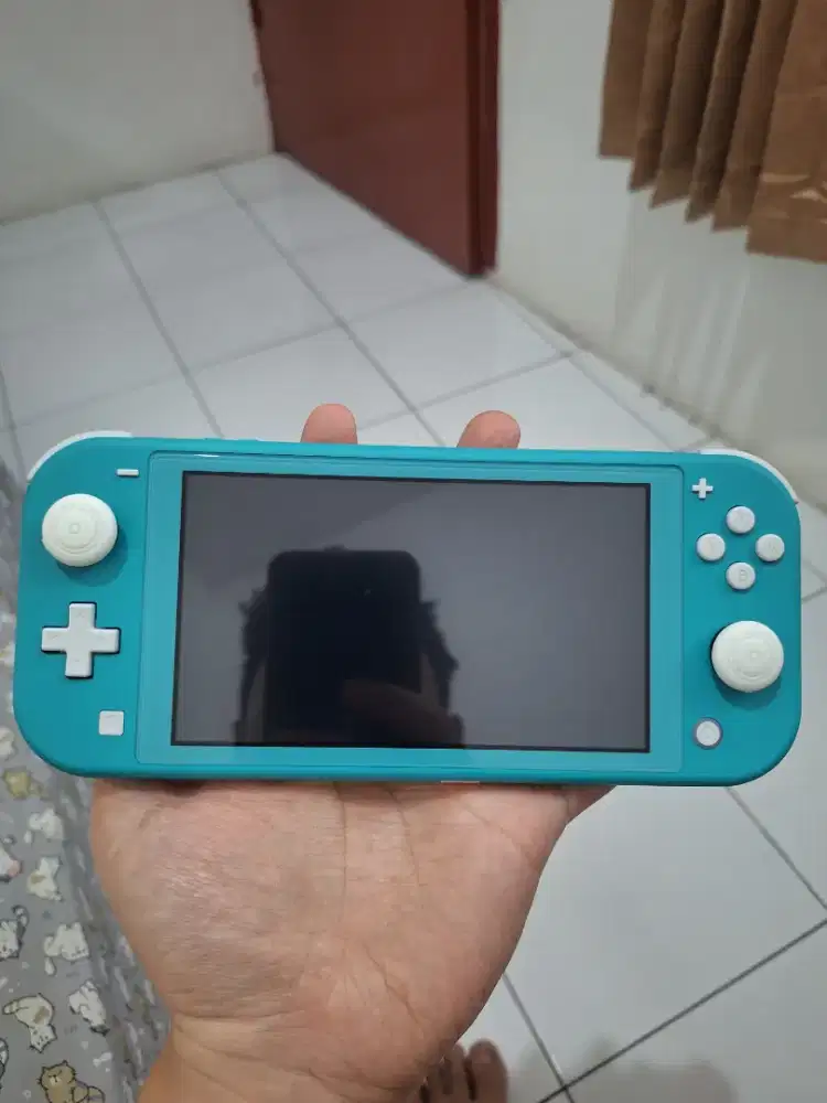WTS Nintendo Switch Lite Turquoise CF* 256GB Fullset + Bonus