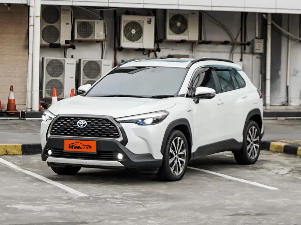 Toyota Corola Cross Hybrid 1.8 Metik 2020 pakai 2021 putih genap