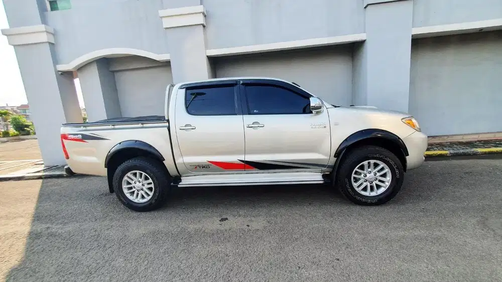 CBU 3.0 TOYOTA HILUX DOUBLE CABIN G 4x4 3.0 MANUAL 2006 RARE