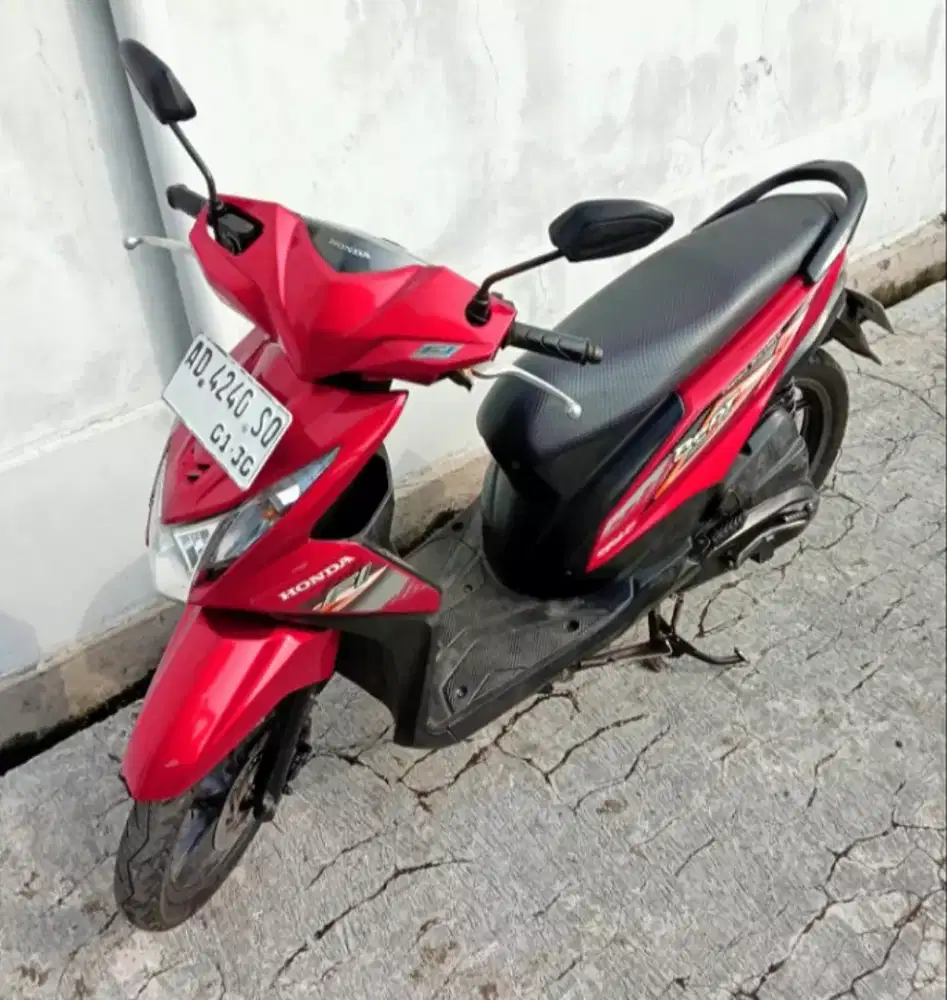 TT/jual HONDA BEAT FI Lengkap Mulus NormaL