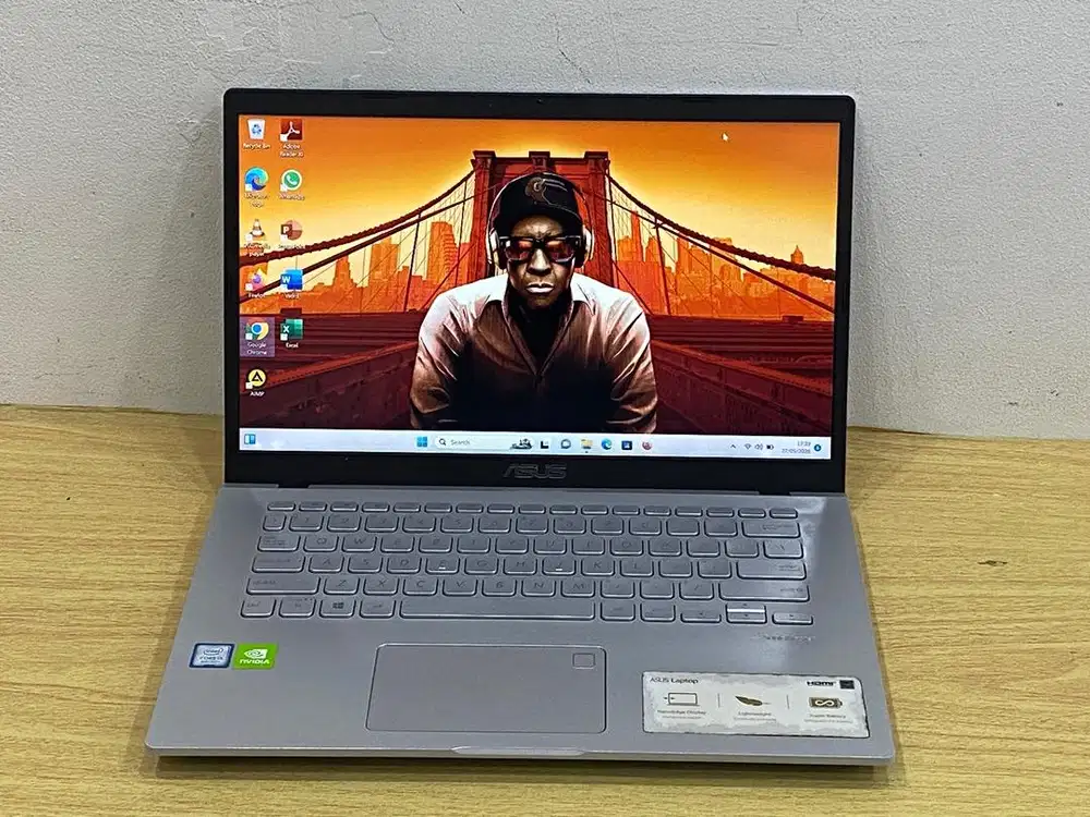 ASUS Vivobook X409F Prosesor Intel Core i5-8265U