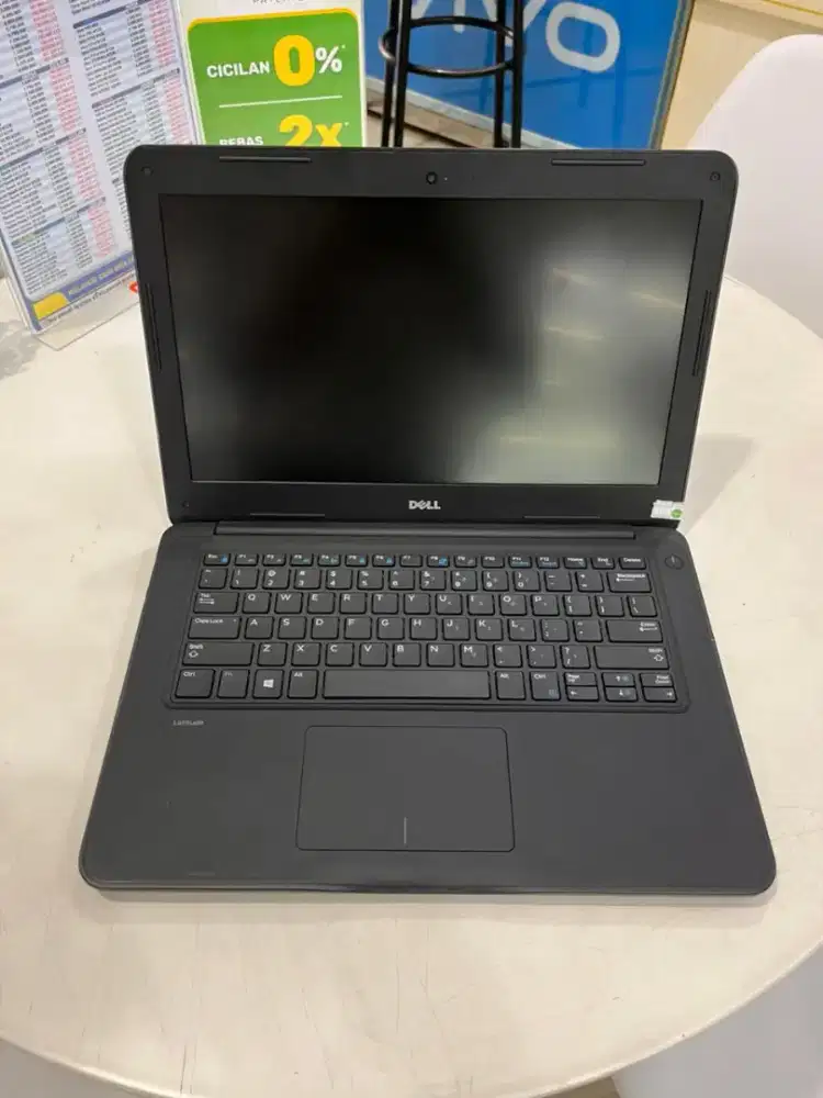 LAPTOP SECOND BERGARANSI DELL LATITUDE 3380 HARGA TERJANGKAU;)