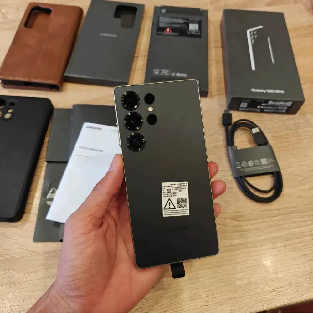 Samsung Galaxy S25 ULTRA 12/256 Resmi Sein Mulus Fullset