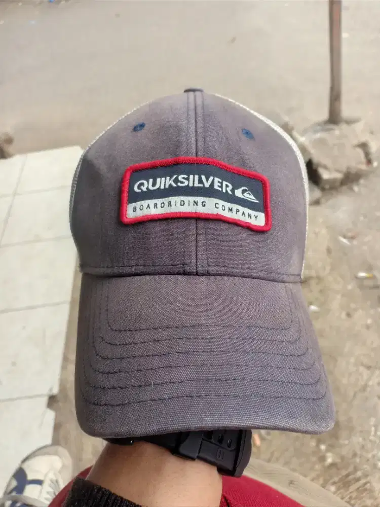 Topi Quicksilver original