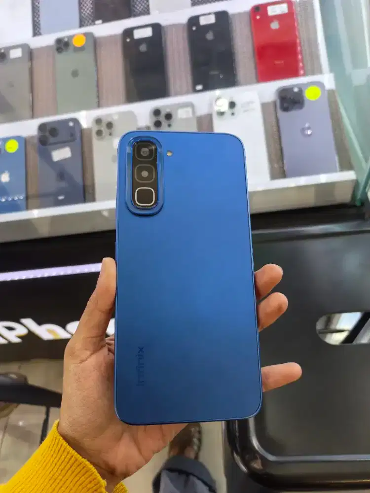 Infinix hot 70 6/128 GB