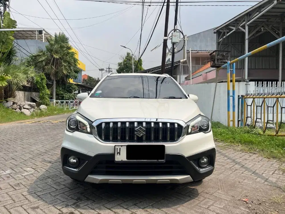 LOW KM SX4 SCROSS 1.5 MATIC 2019