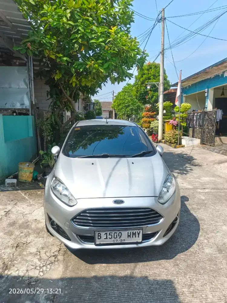 FORD FIESTA 1.5L tahun 2014
