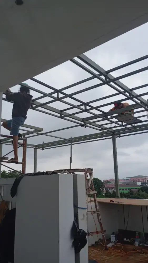 Perbaikan atap bocor renovasi rumah corr dak beton pengecatan dll