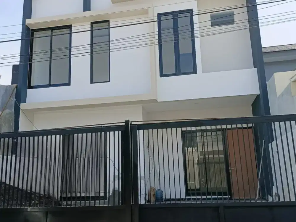 Rumah Baru Gress Mulyosari, Lokasi Strategis, Dekat Pakuwon City Mall