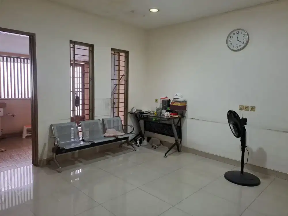 dijual rumah di menceng, jakarta
