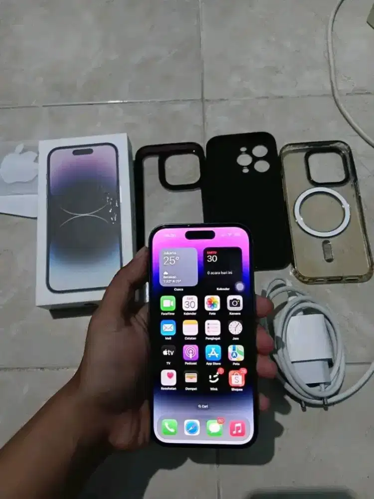 iPhone 14 pro 256 black